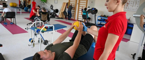 imagine CURS MASAJ RECUPERARE MEDICALA / KINETOTERAPIE CLUJ